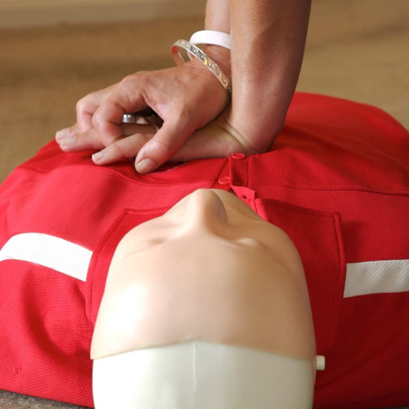 CPR Classes Near Me: A Life-Saving Skill for Everyone