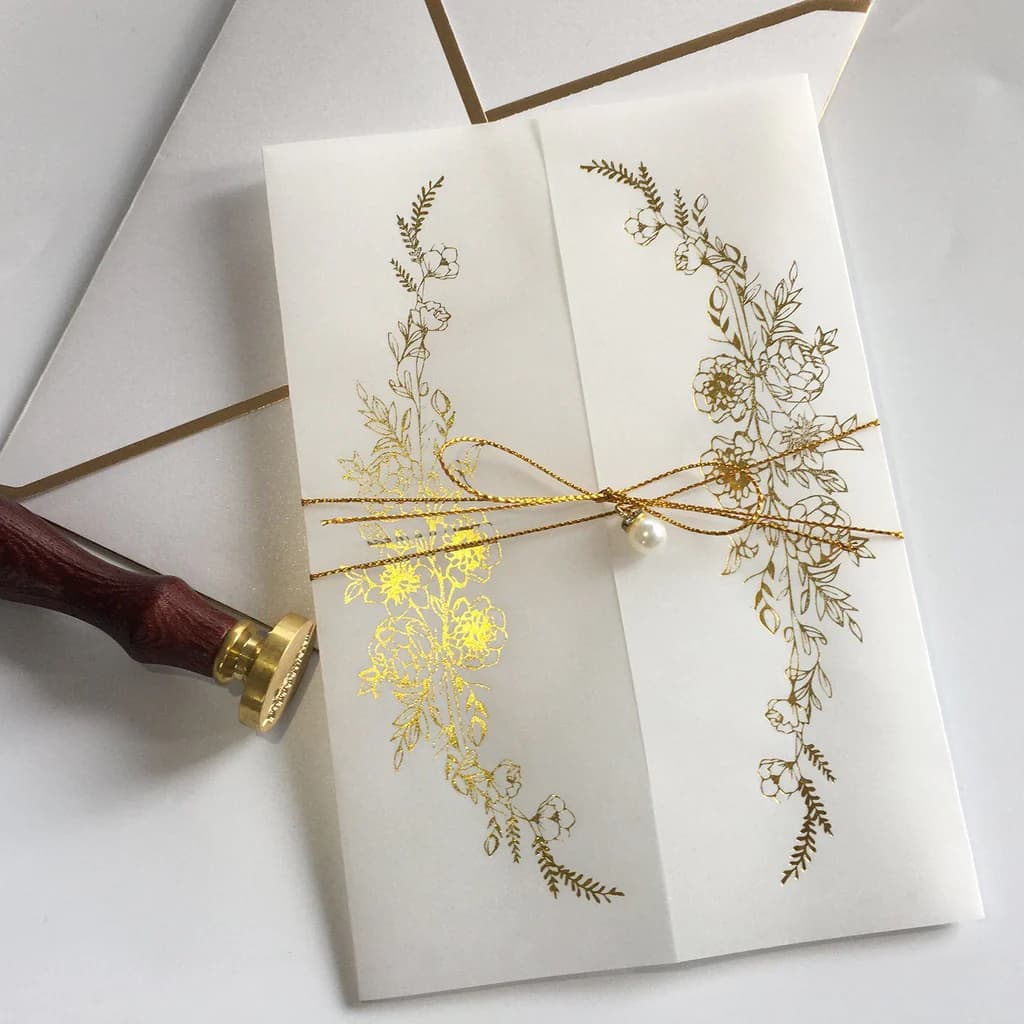 Gold Foiled Business Cards: Making a Lasting Impression