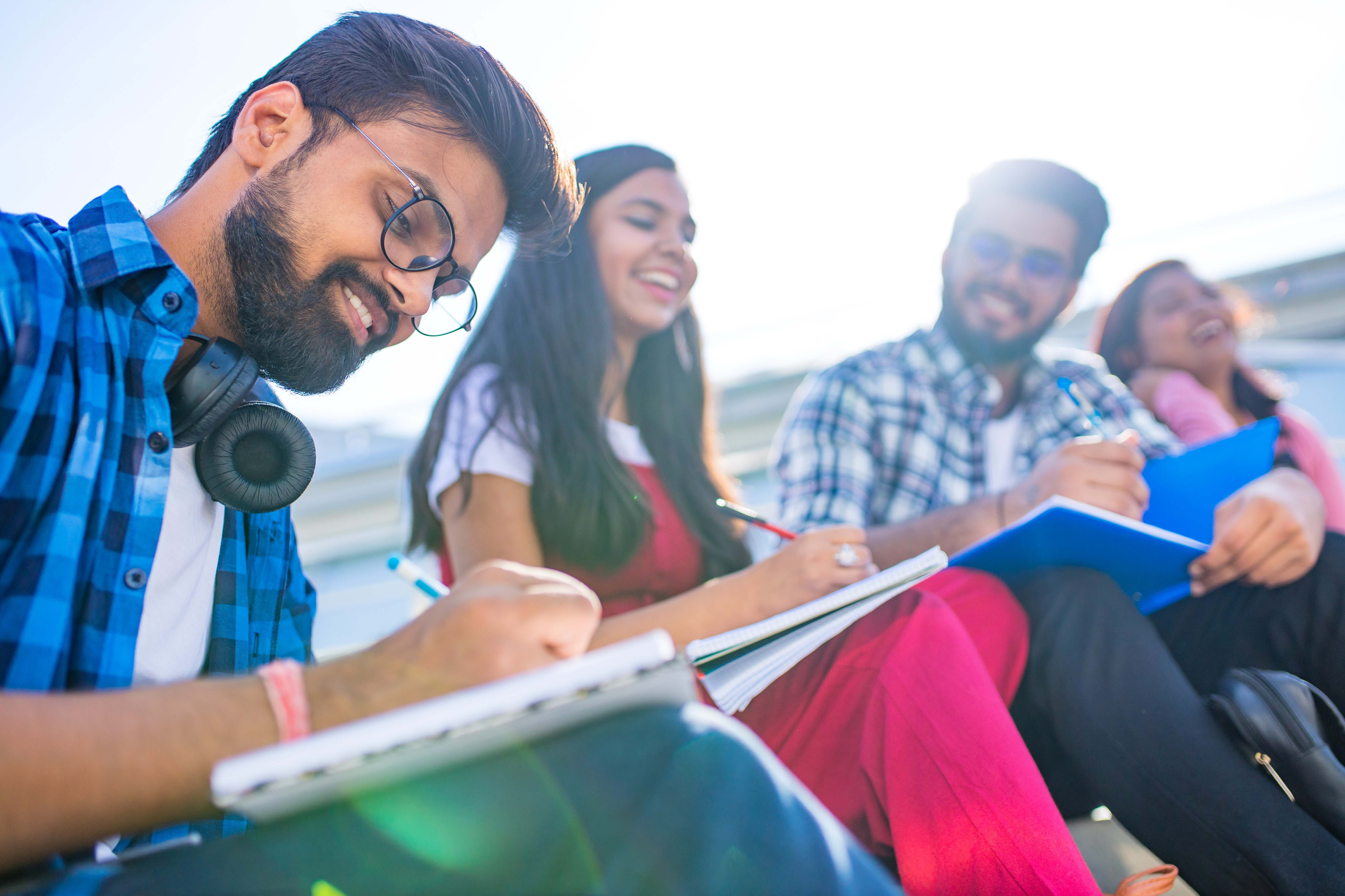 How to Effectively Use Indian Economic Service Past Year Question Solutions for Exam Success