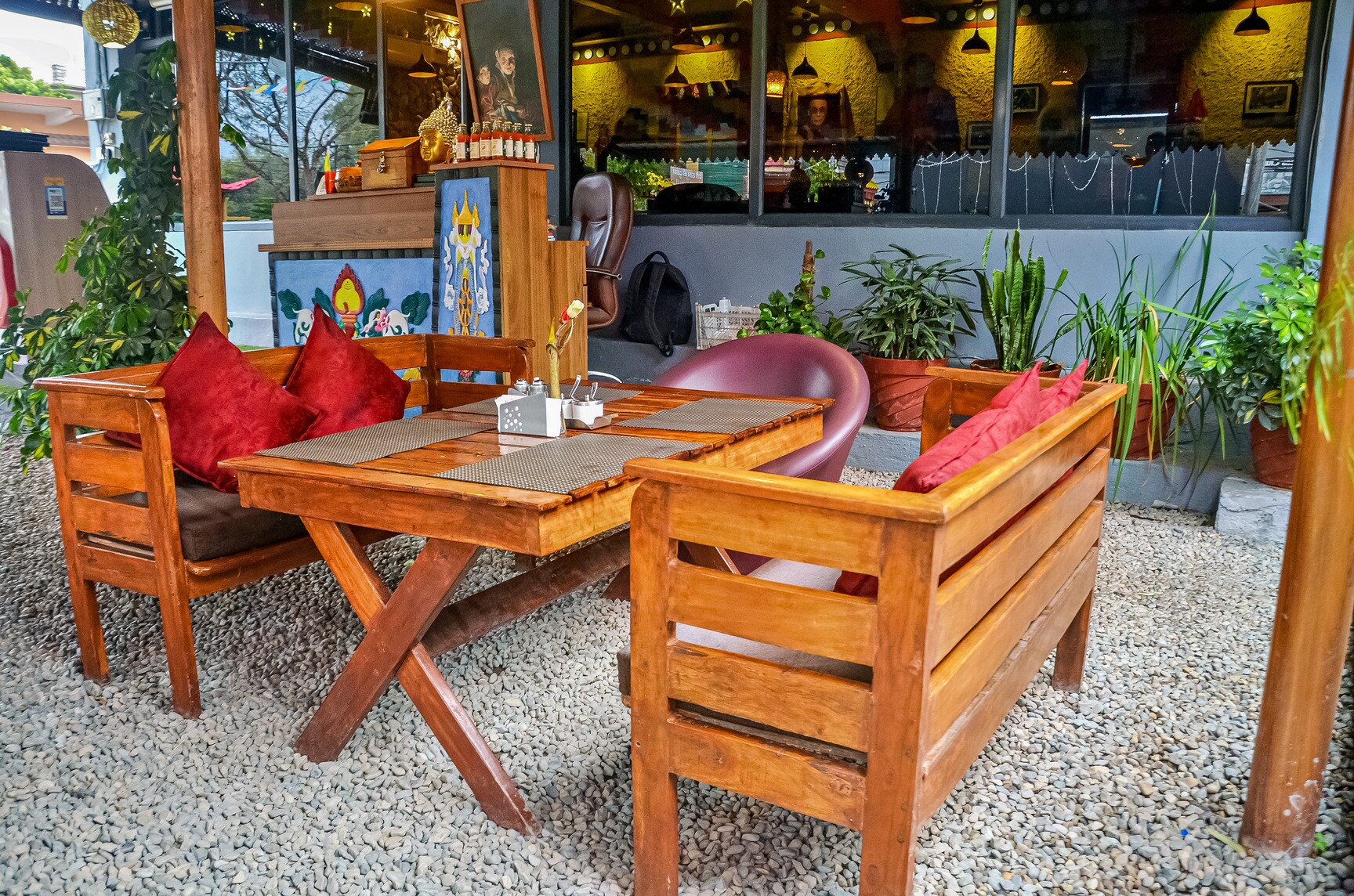 Top 5 Restaurants in Srinagar for Your Kashmir Trip