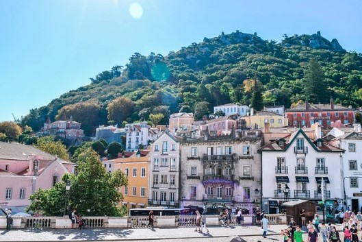 Everything You Need to Know About Using an eSIM in Portugal