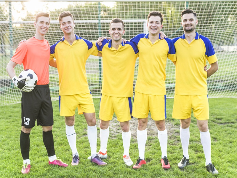 5 Things to Consider Before Buying a Football Kit