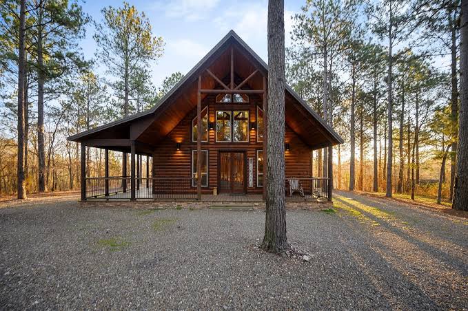 A Local’s Guide to the Best Broken Bow Vacation Cabin Rentals
