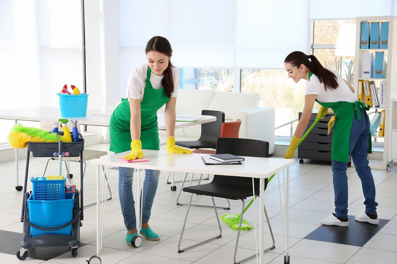 Hire Professional maid services near me now with Urban Mop and get an expert cleaning service