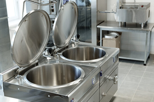 Kuehne & Nagel Ltd: Strategies, Innovations, and Its Role in the Japan Commercial Cooking Equipment Market