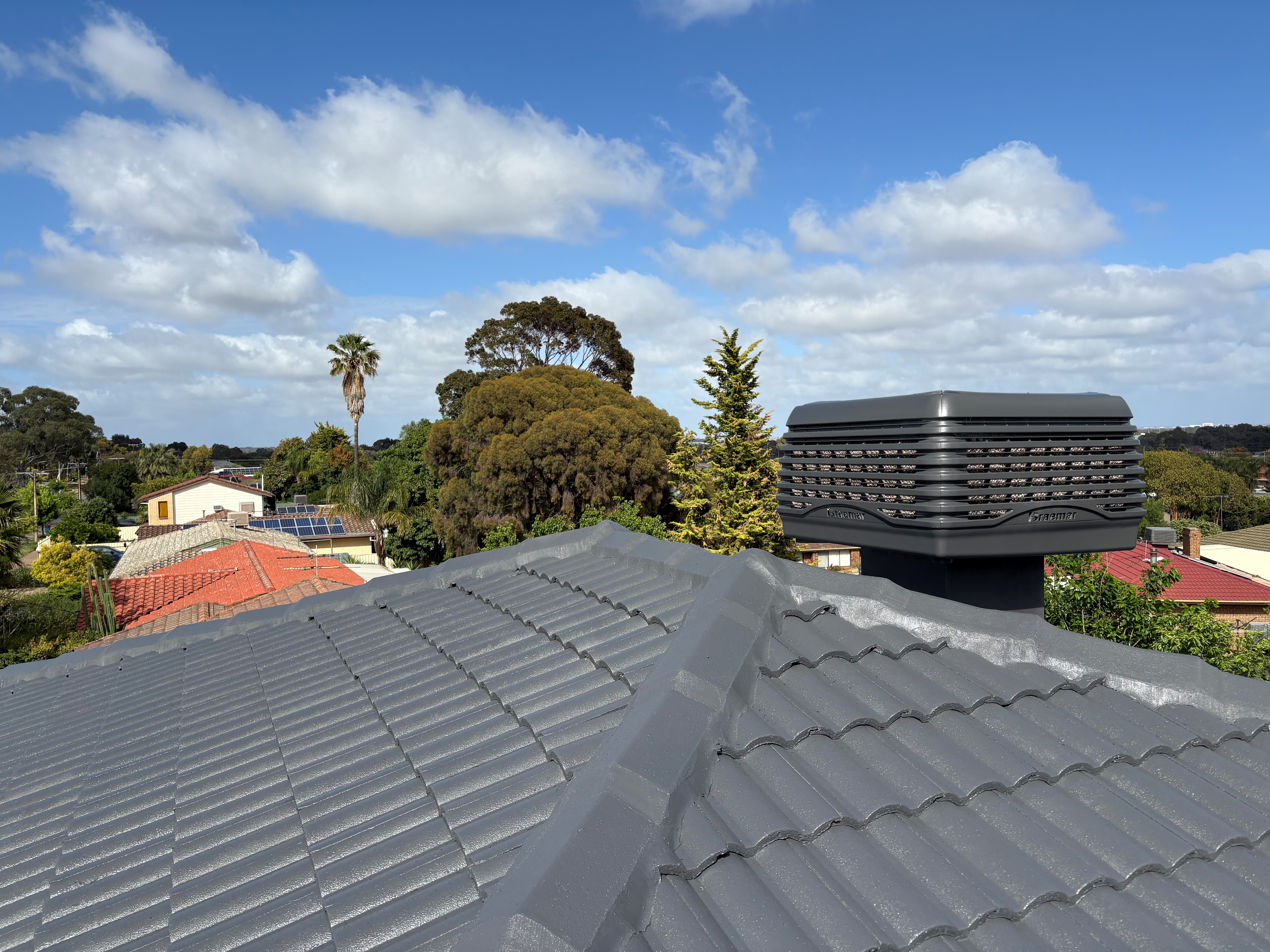 What are the signs your roof needs immediate repair?