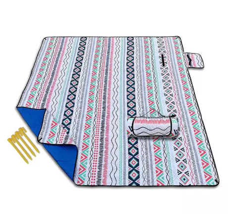 How to Choose the Right Picnic Blanket: The Ultimate Guide