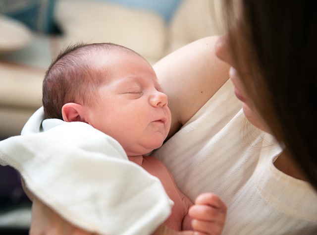 Money Management Ideas for Parents Who Are Expecting a Baby