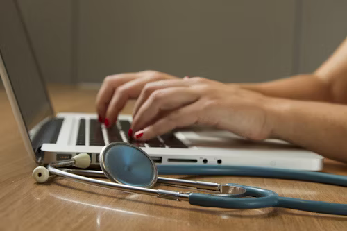 The Role of a Healthcare Virtual Assistant: Revolutionizing Patient Care and Administration