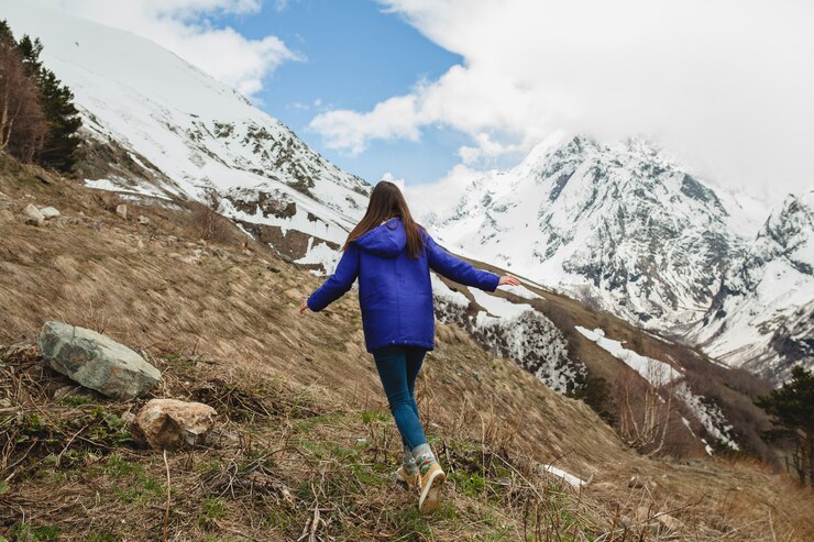 Kedarkantha Trek vs Other Himalayan Treks: What Makes It Special?