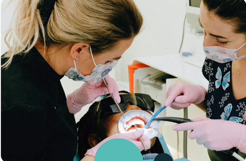 Dual-Channel Success: Manchester Cosmetic Clinic PPC Management with Instagram Aesthetic Ad Campaigns
