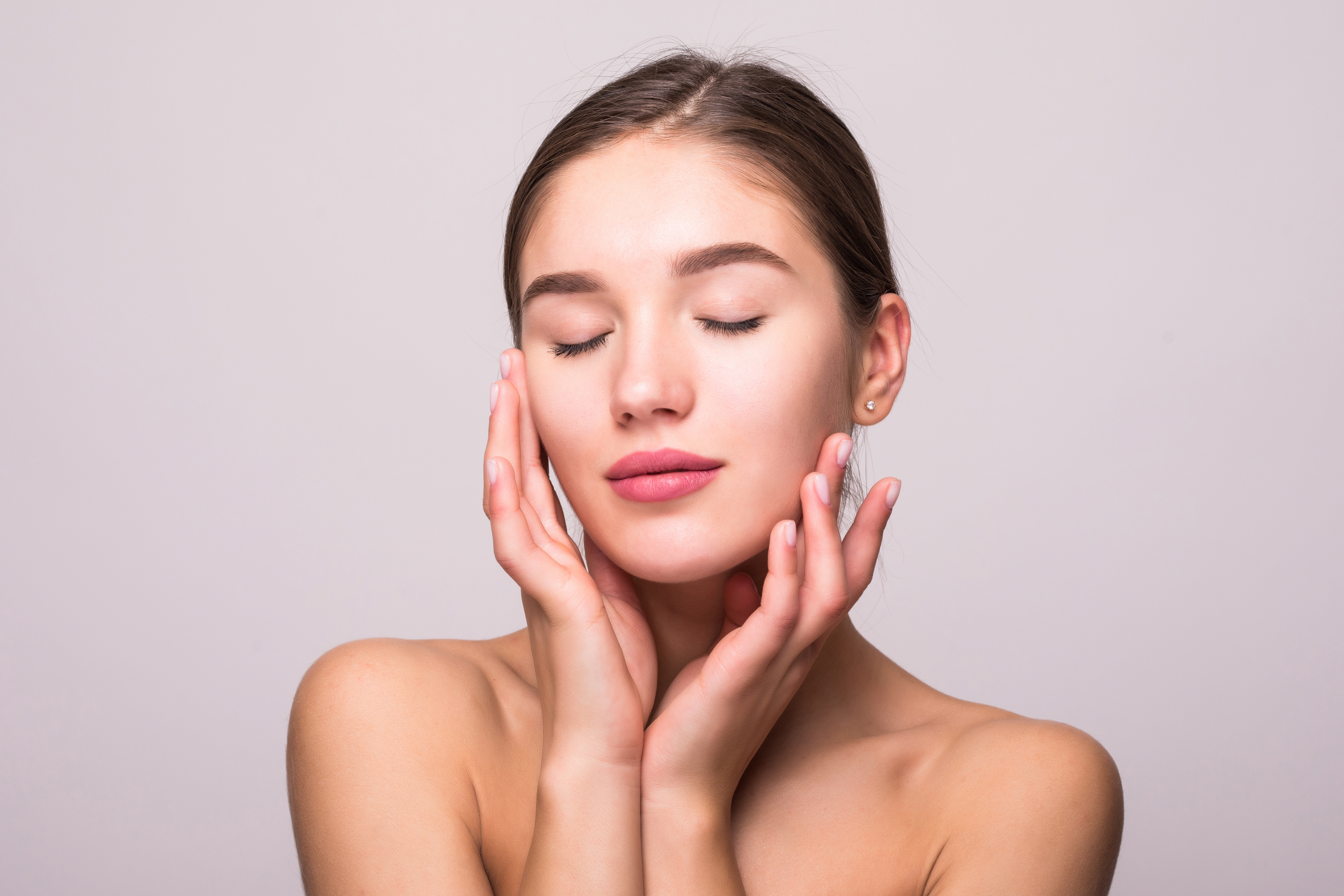 Brighten Your Skin Overnight with These Simple Home Treatments