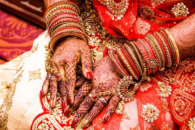 10 Reasons You Should Choose a Red Bridal Saree for Your Wedding