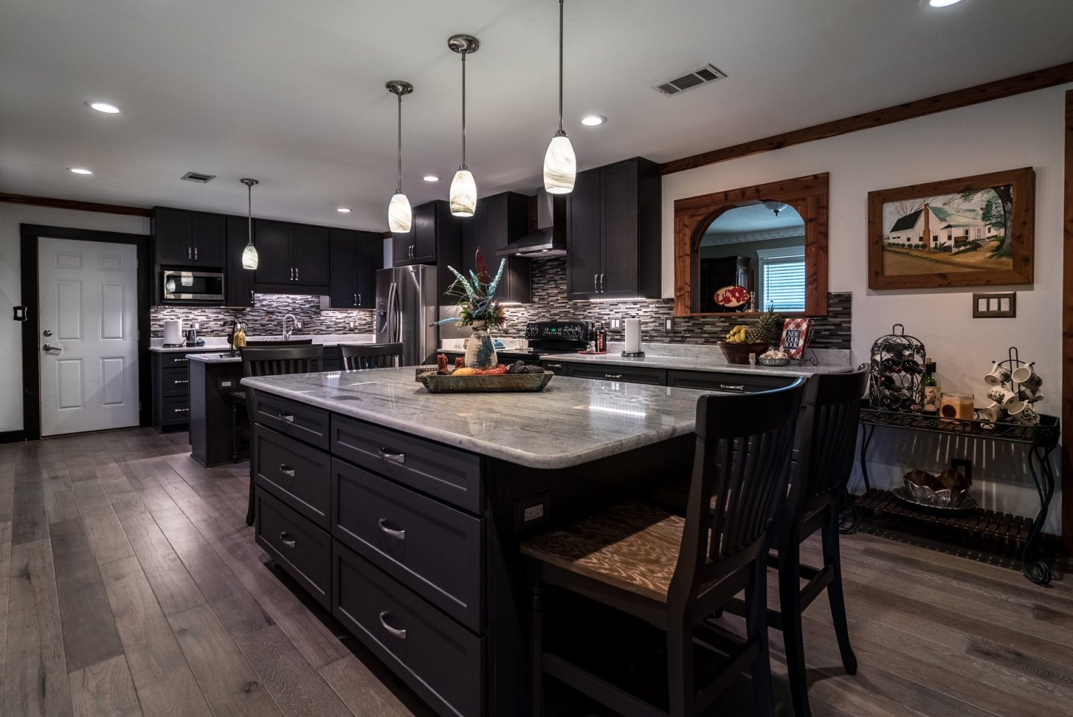 How to Organize Your Kitchen Cabinets Like a Pro
