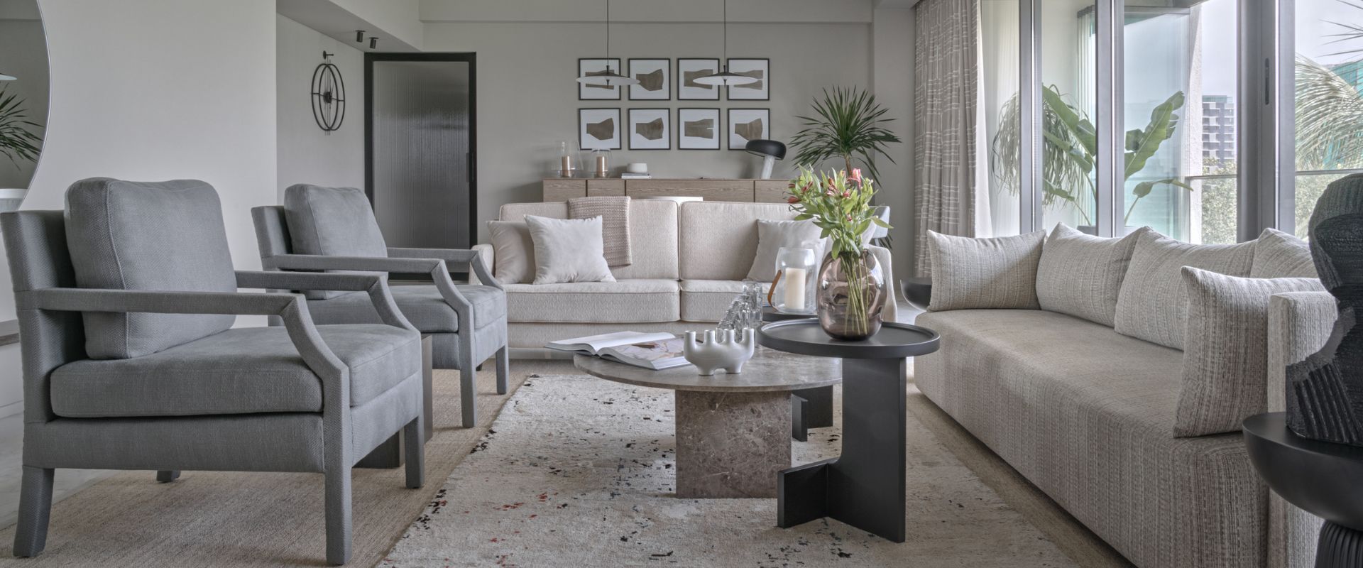 Why Luxury Linen and Velvet Fabrics Are Perfect for Your Living Room