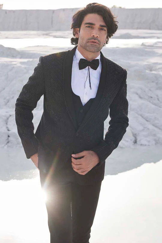 How to Wear a Tuxedo Suit Like a Pro: Styling Tips for Men