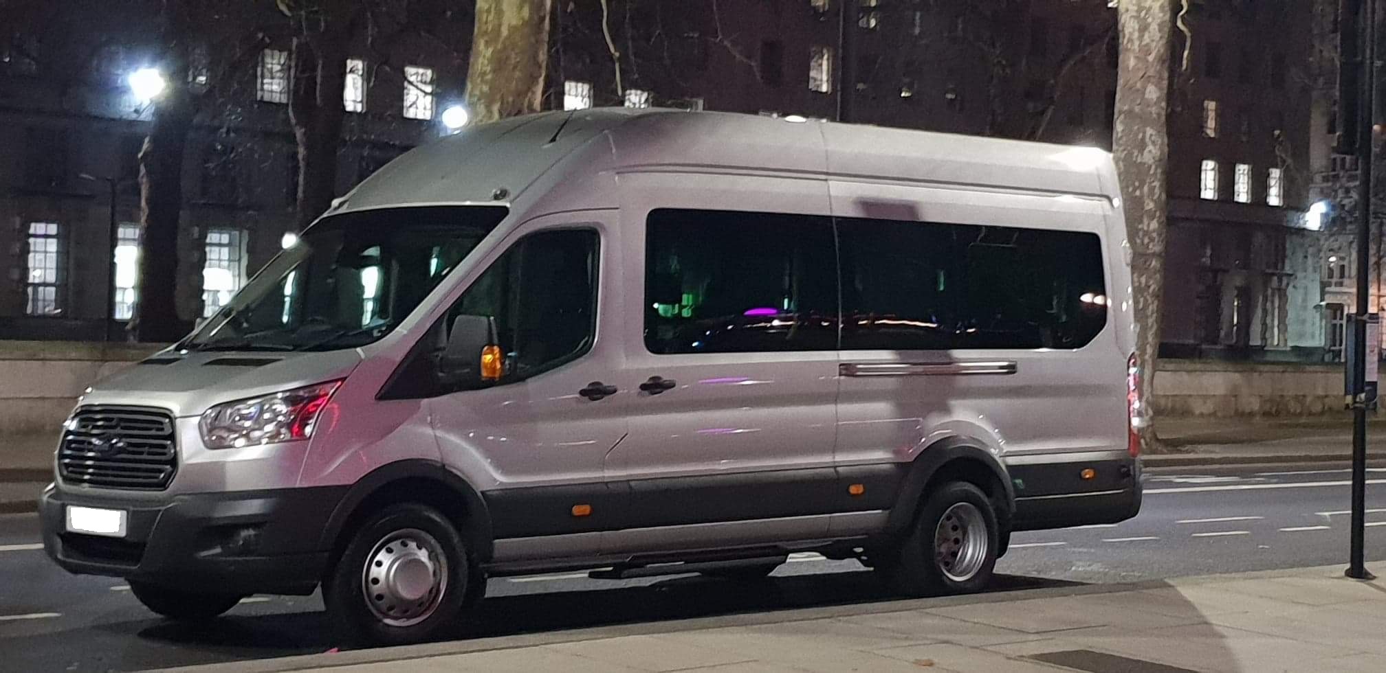 Top Advantages of Choosing Minibus Hire in Liverpool for Group Transport
