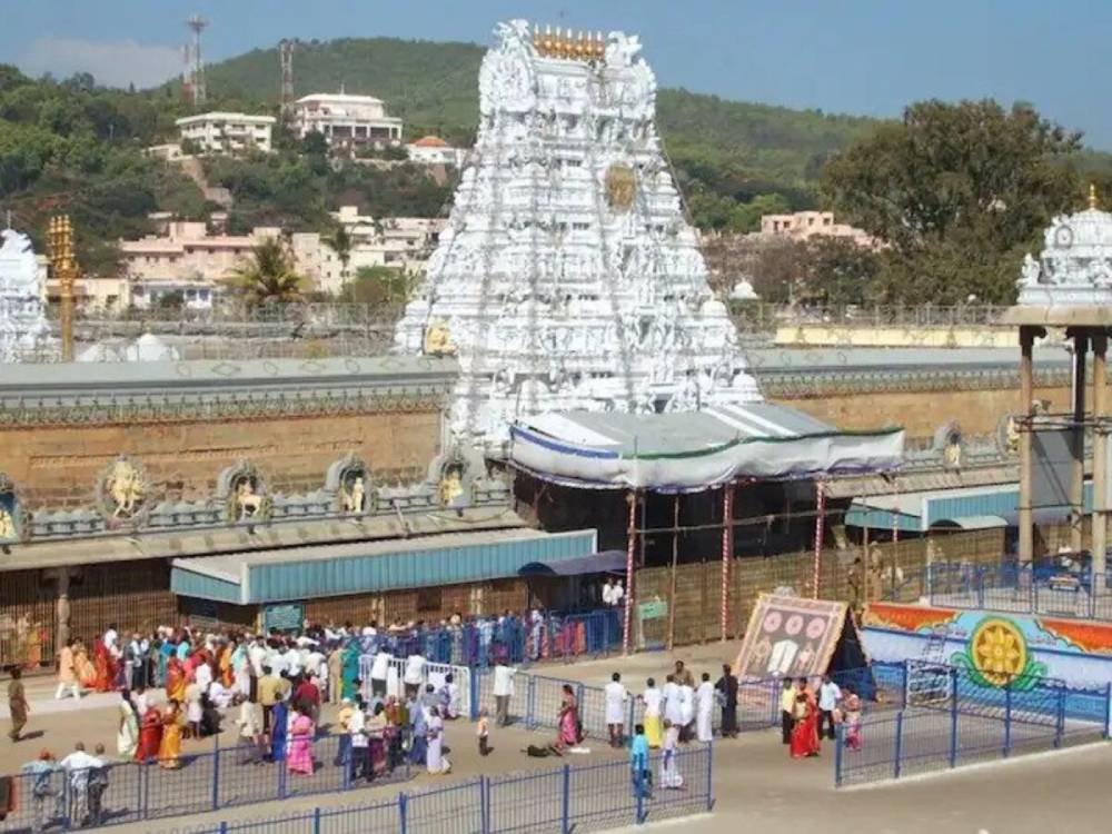 Seamless Tirupati Balaji Darshan Tour – Book Your Spiritual Journey Now!