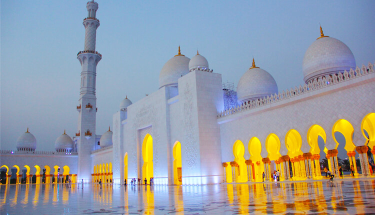 8 Most Beautiful and Significant Mosques in Saudi Arabia