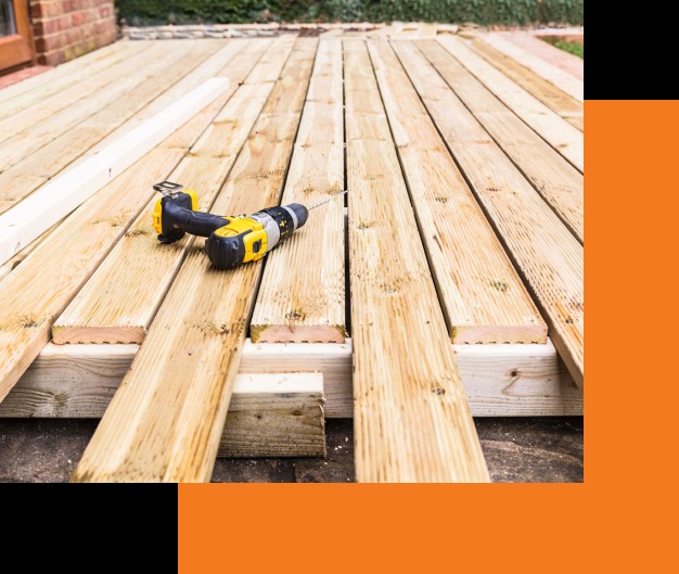 Enhance Your Home with Decks and Fences in Oakville and Burlington