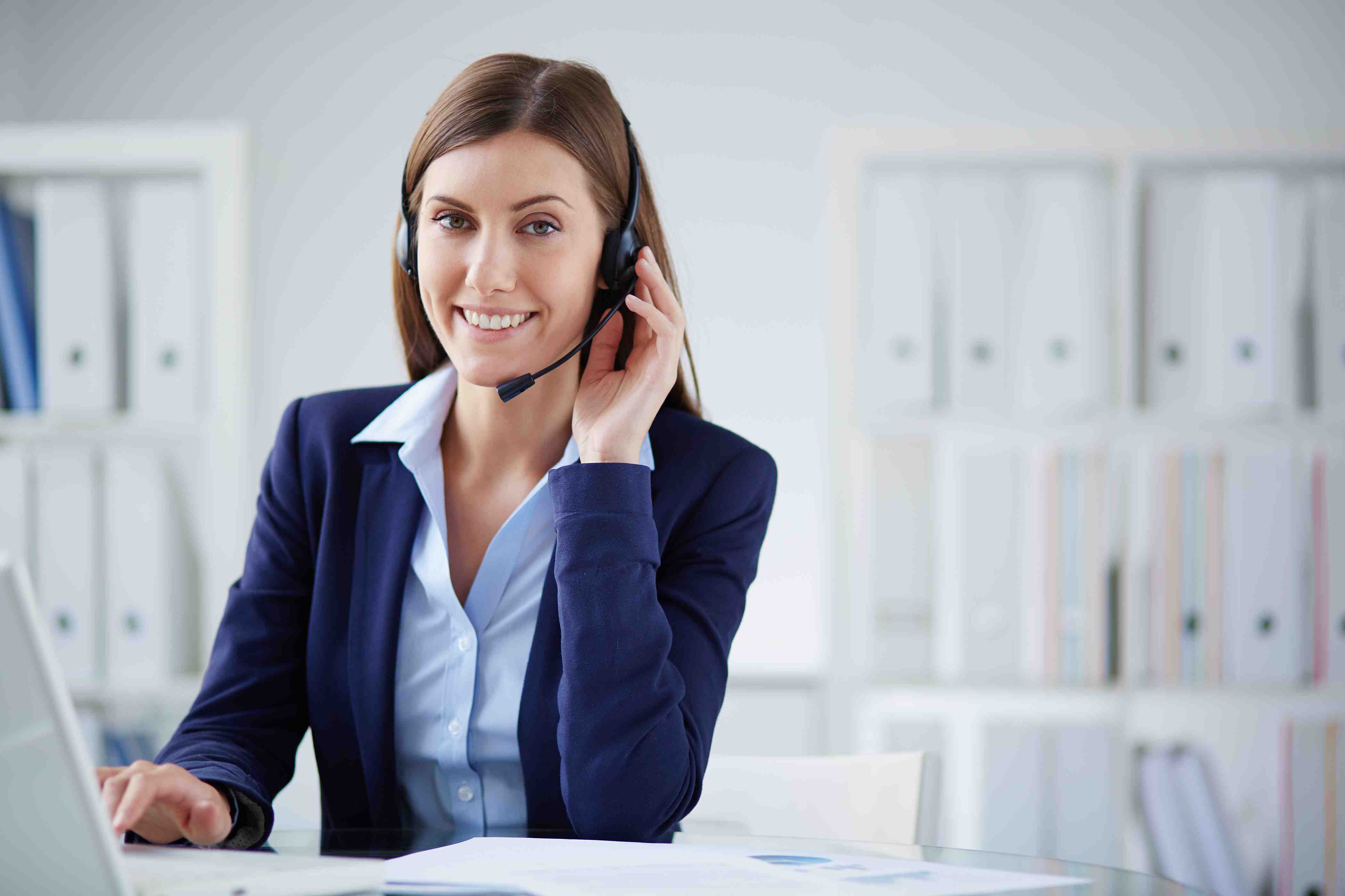 How to Contact Expedia Customer Service By Phone?