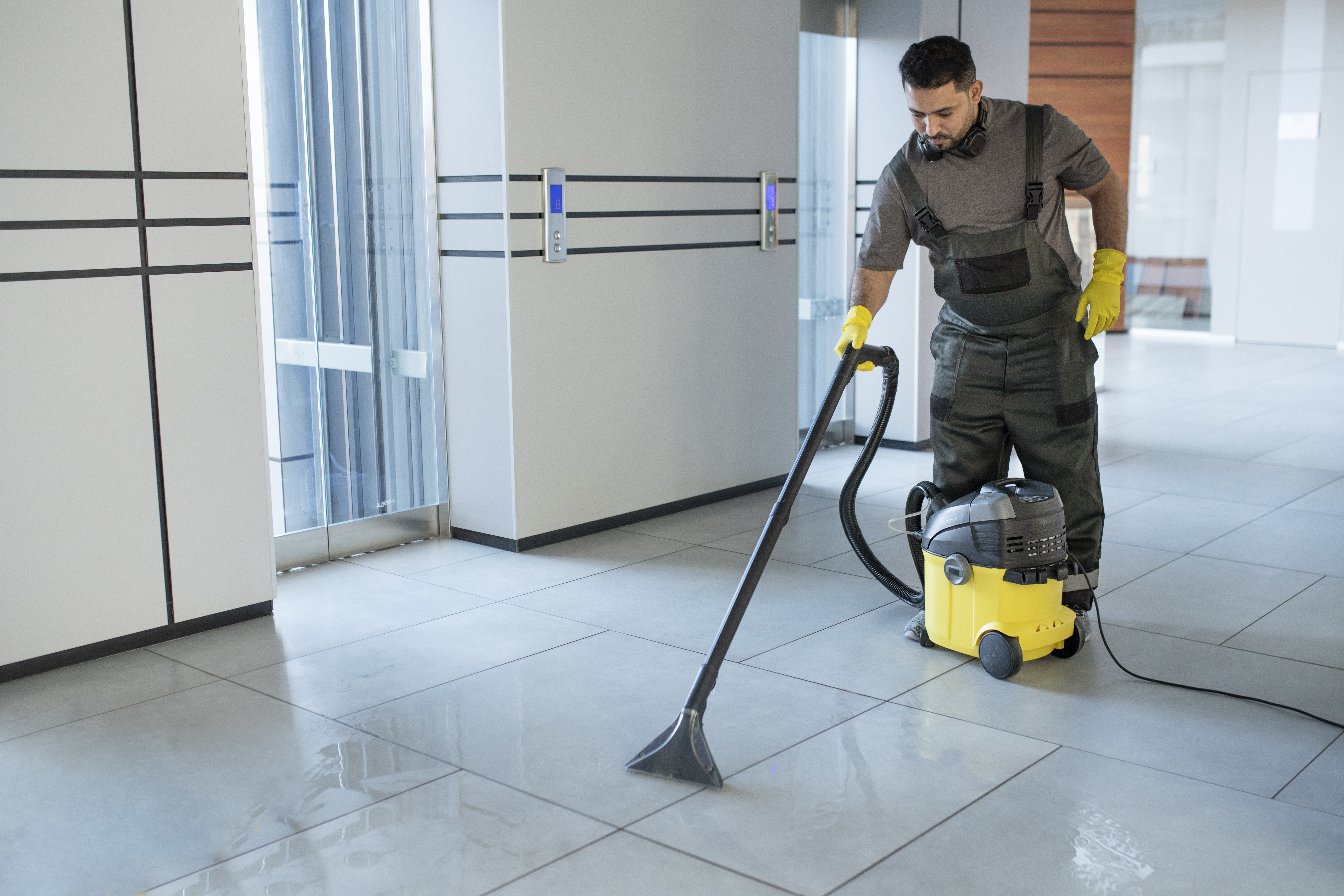 Hidden Costs of Not Hiring Commercial Office Cleaning Services