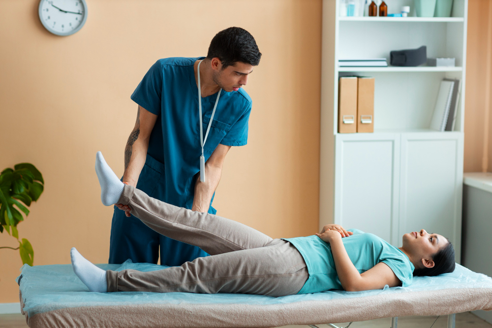 Best Hip Pain Treatment in Hyderabad – Get Expert Physiotherapy at Movement School Physio Clinics