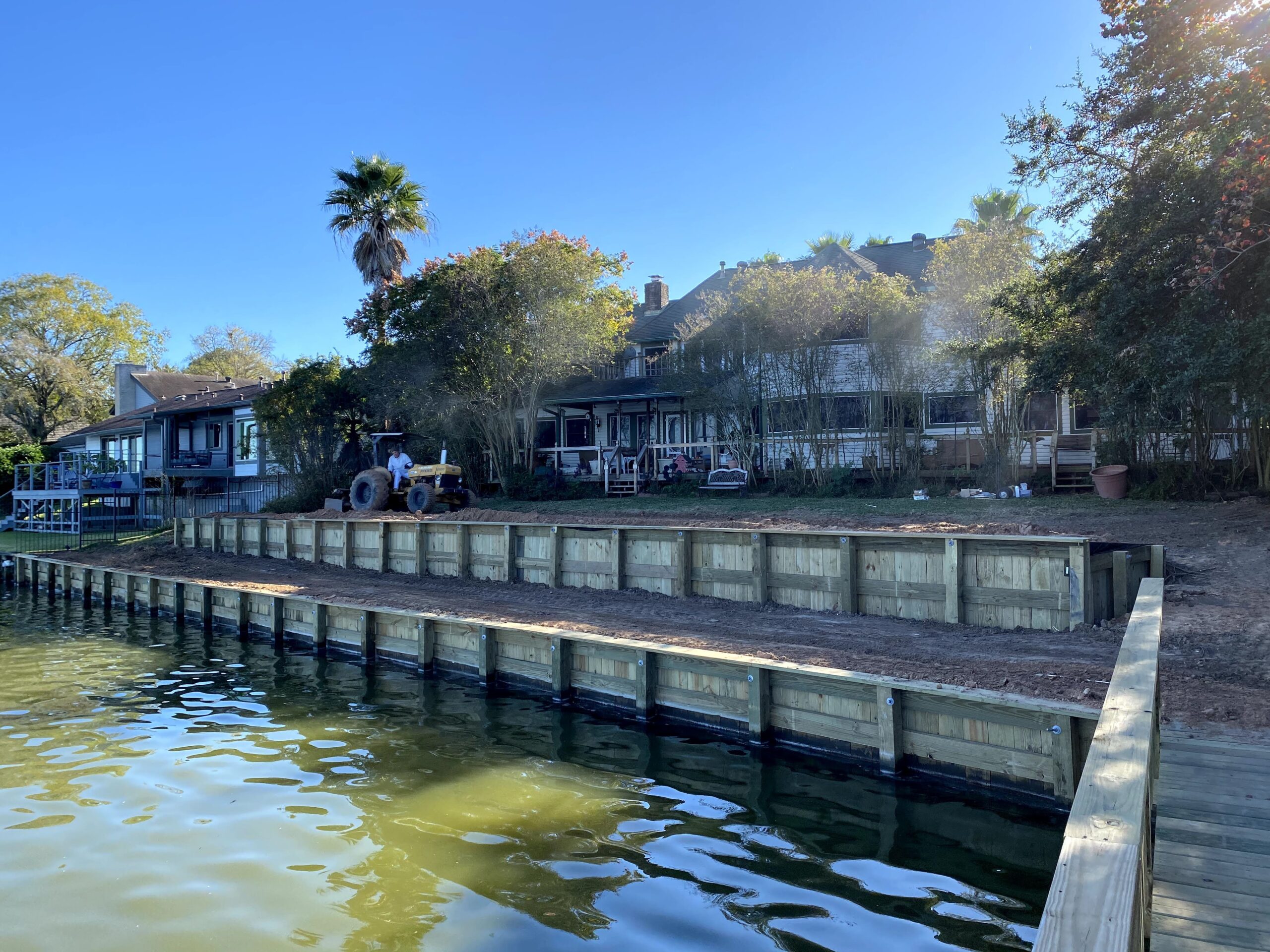 How to Install a Dock: Key Considerations for a Strong and Safe Structure