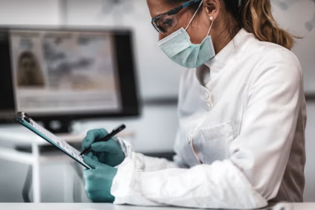 What Are the Best Practices for Forensic Documentation in Homicide Cases?