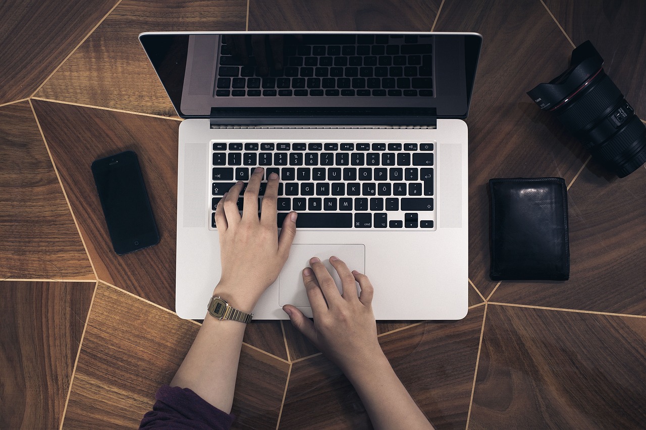 Top Microblogging Websites Compared: Which One is Best for You?