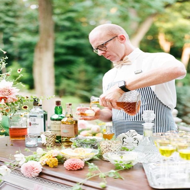 The Best Bartenders for Hire in Oakland for Your Next Event