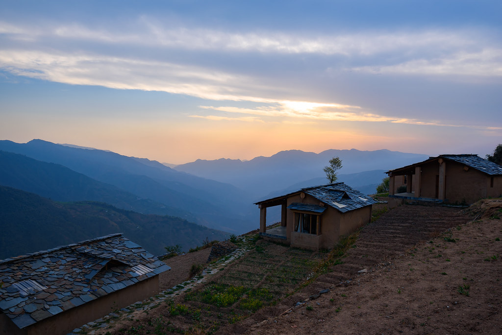 Top 10 Scenic Summer Treks in Uttarakhand: A Complete Guide