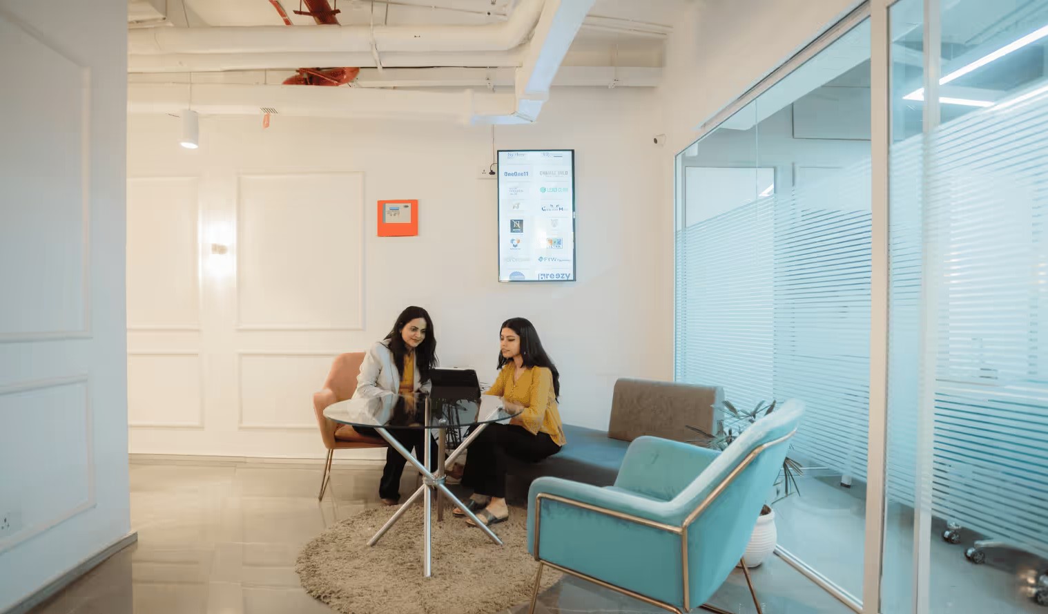 Prime Commercial Property in Delhi – Grab Your Spot Now!