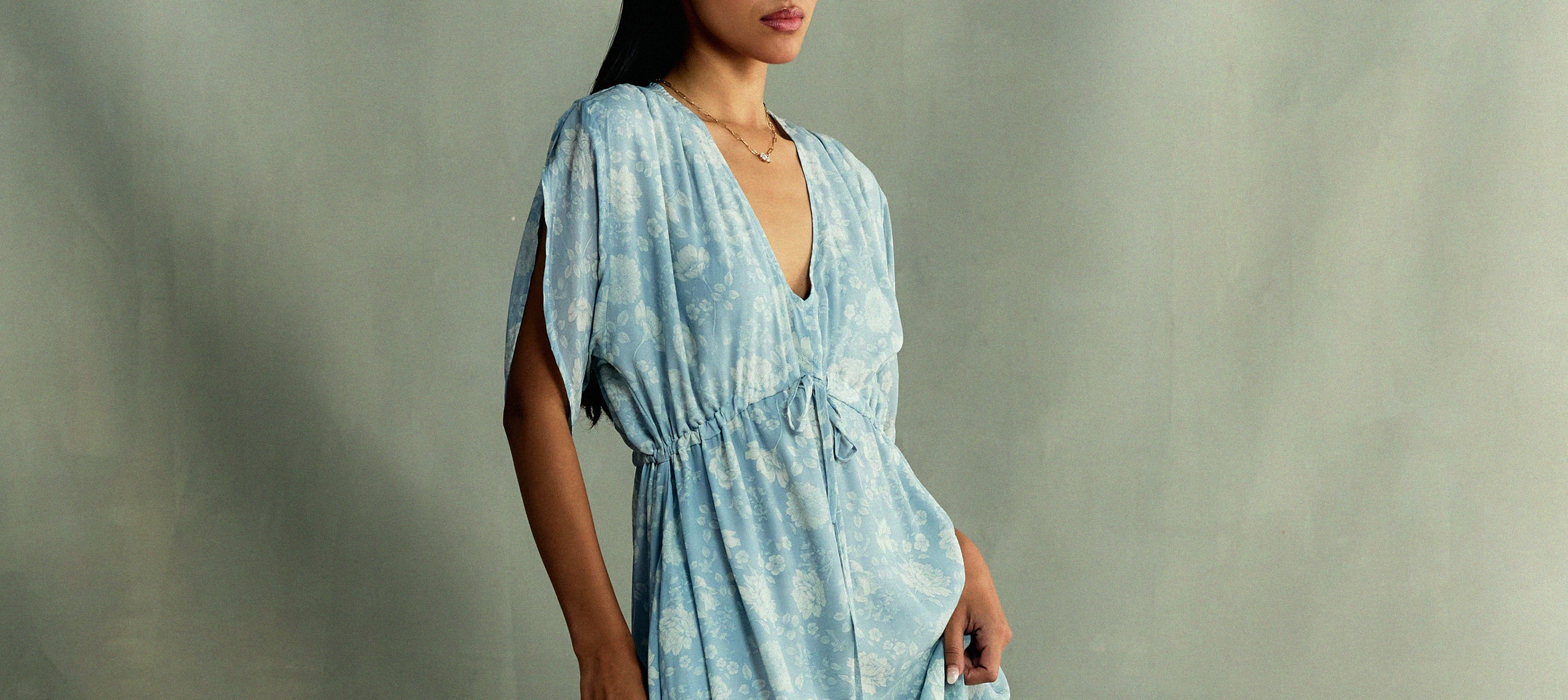 Experience Nature's Embrace: The Allure of Women's Organic Apparel