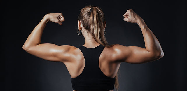 Why Safety Matters in Strength Training: The Role of a Personal Trainer