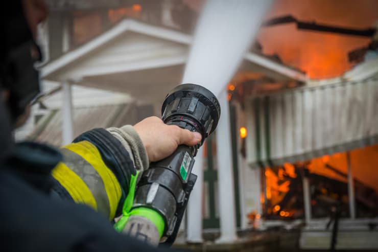 How Fire Damage Restoration Experts Can Help Restore Your Home