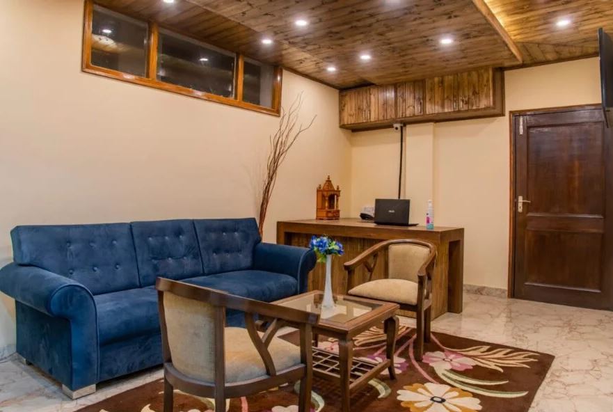 Book Budget Hotels in Shimla Mall Road for Weekend Trips