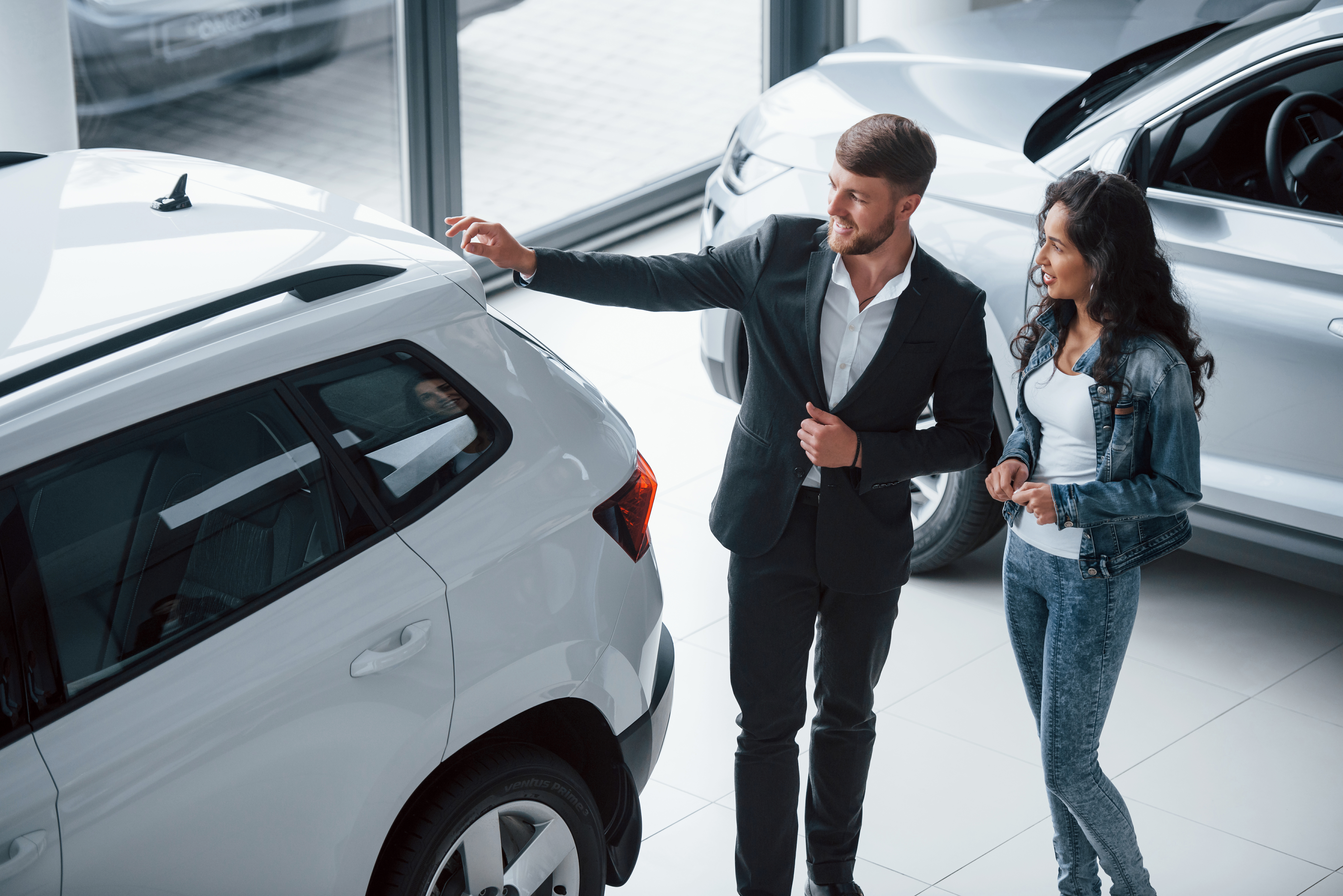 Avoid Older, Expensive Cars with the Best Car Finance Brokers in Melbourne