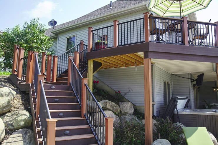 A Homeowner’s Guide to Hiring Deck Installers Near Me