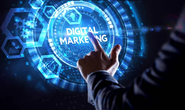 Walmart’s Strategic Adaptation in the U.S. Digital Marketplace Market: Innovations and Emerging Developments