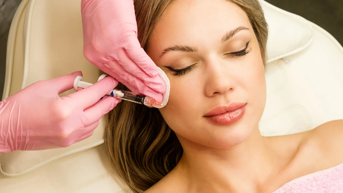 The Ultimate Guide to Skin Booster Injections in Glam Aesthetics