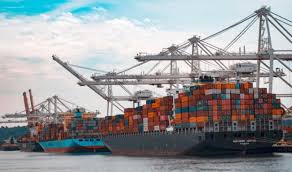 The Role of Shipping Companies in Dubai: A Key to International Trade Success