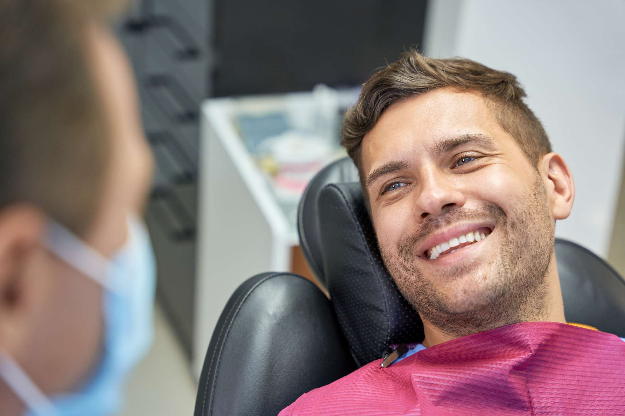 4 Ways a Dentist Can Fix a Chipped Tooth: Trusted Advice from The Dental Krewe