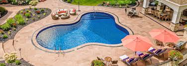 Everything You Need to Know About Building a Pool in Commerce – From Start to Splash