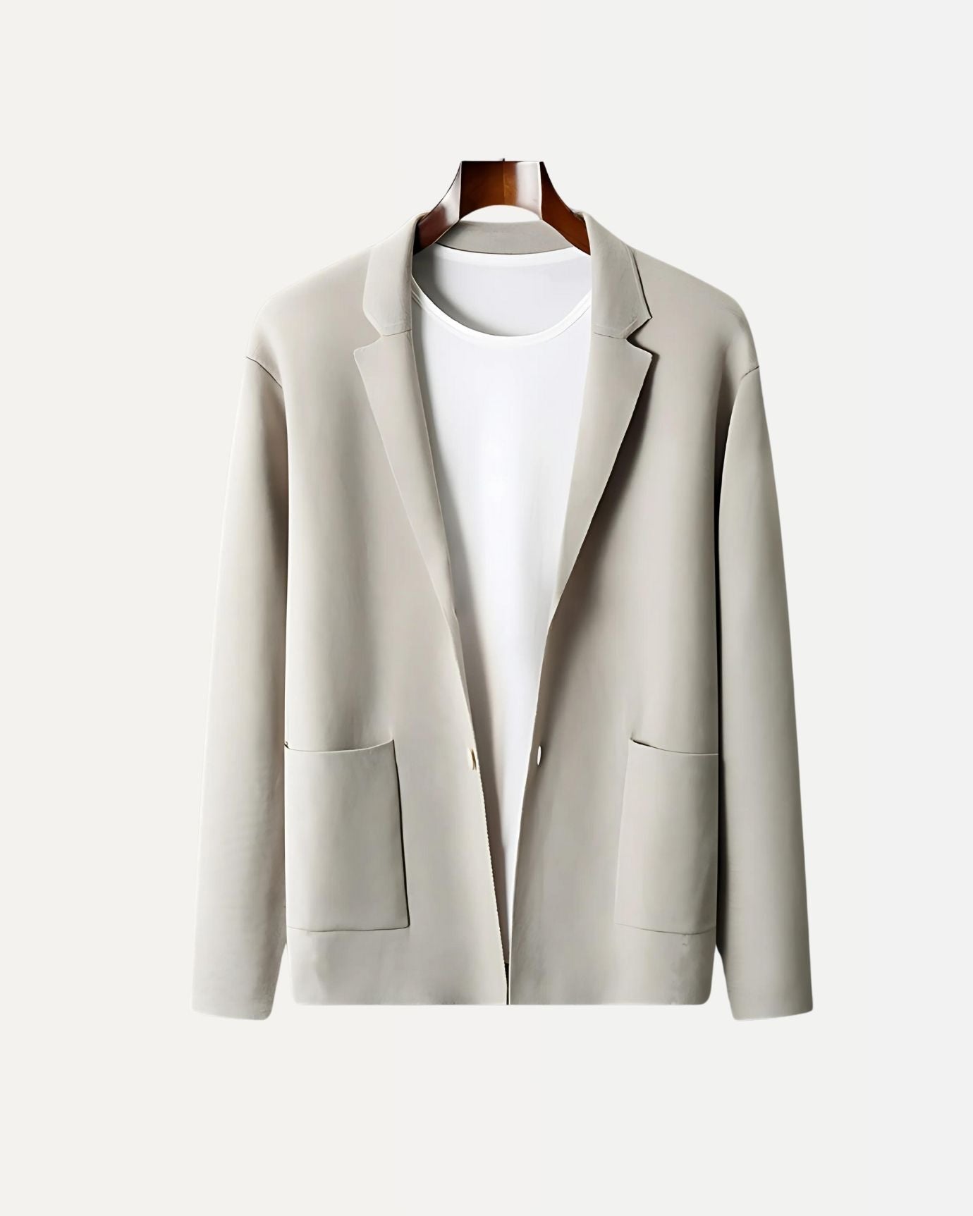 Effortless Elegance: Why "Old Money" Style Is Making a Chic Comeback
