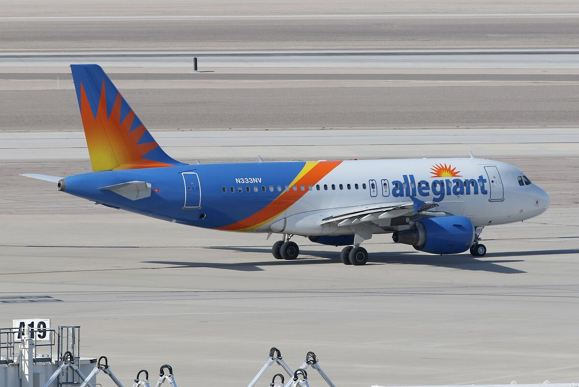 How Do I Book a Group Travel Ticket on Allegiant Air?