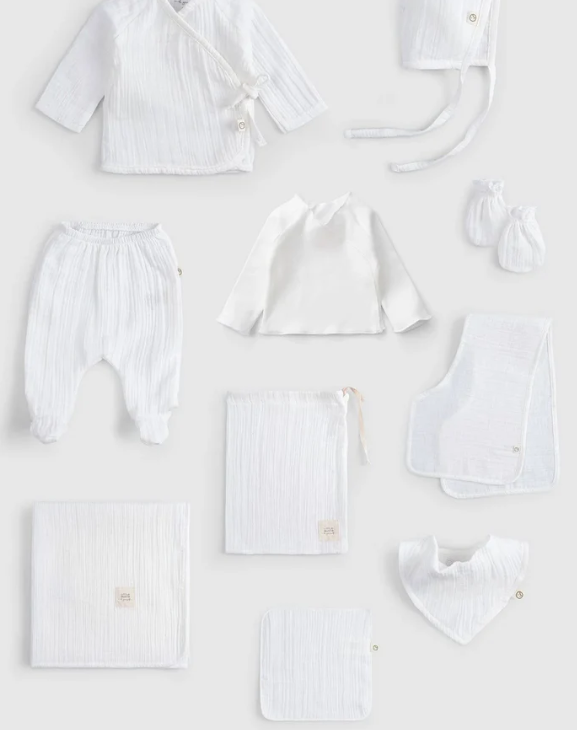 Why Organic Infant Clothes Are the Best Choice for Your Baby