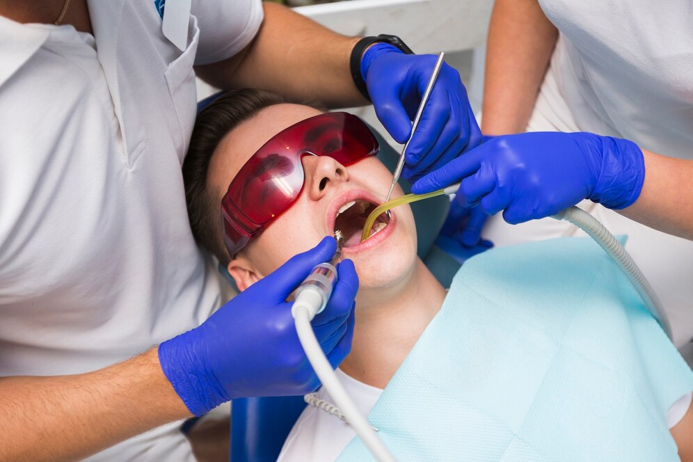Everything You Need to Know About Endodontic Treatment