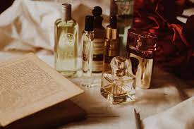 HOW TO FIND YOUR SIGNATURE SCENT