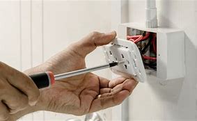 5 Signs Your Home’s Wiring Is Outdated (And Why It’s a Fire Risk)